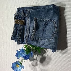 American rag  size 1